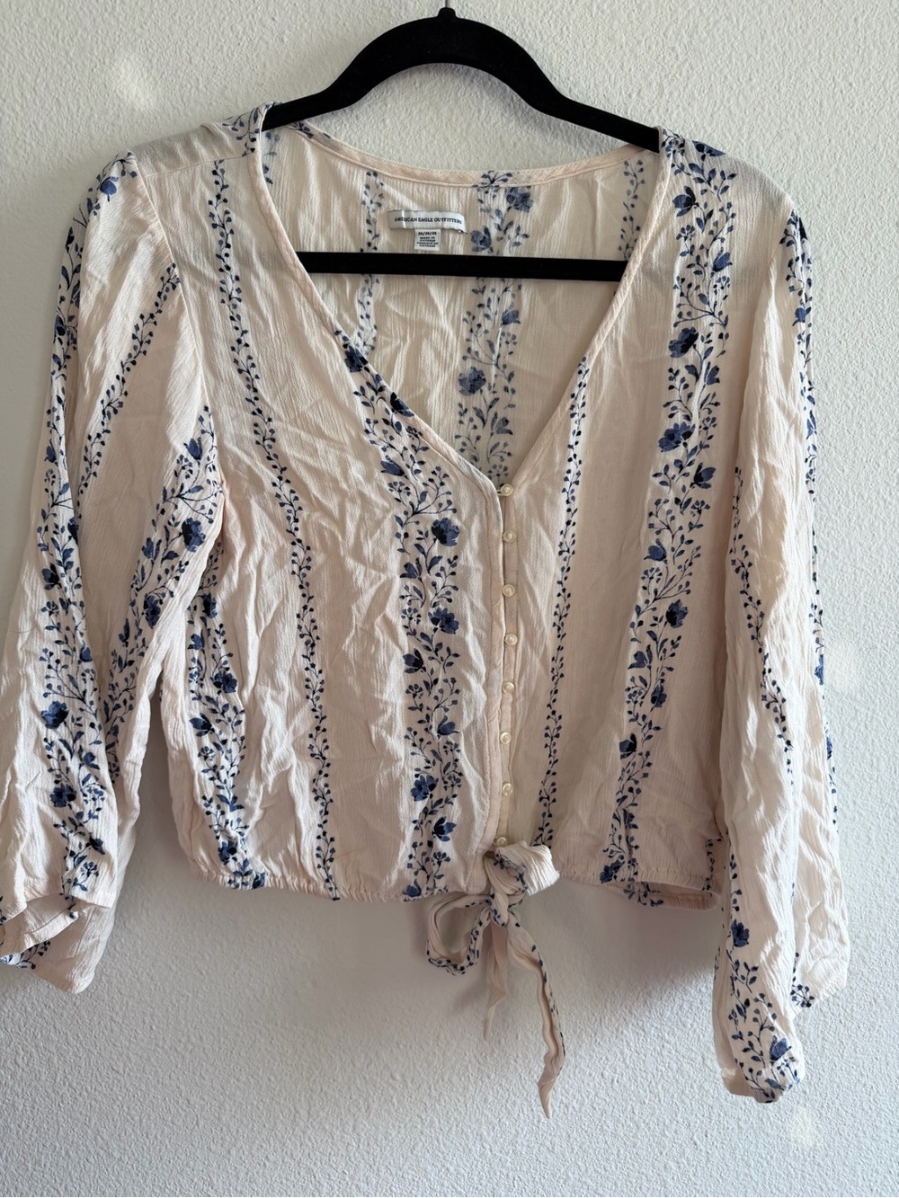 American Eagle Front Tie Top size Medium